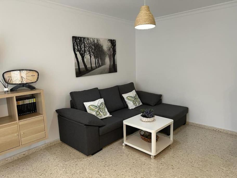 El Rincon De Apolo. Atico Con Aparcamiento Gratis. Apartment Malaga Exterior photo